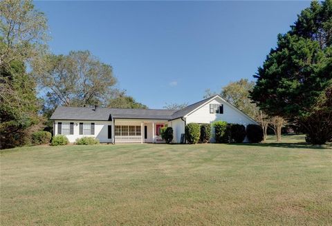318 Cedar Creek Road Jackson GA 30233