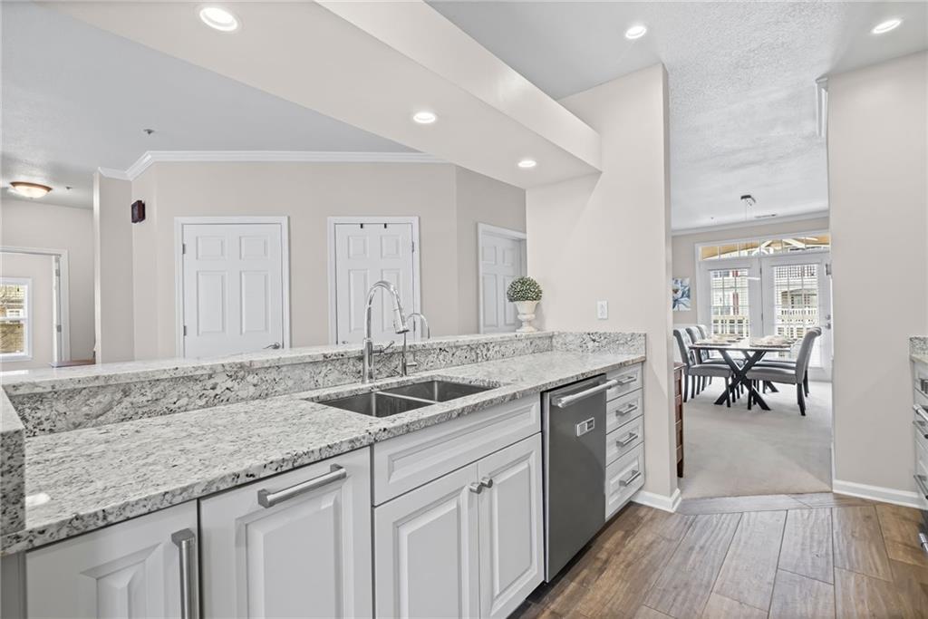 721 Sandringham Drive 721