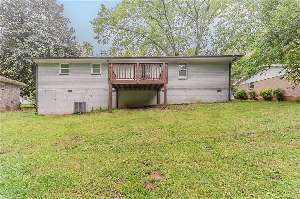 2682 Cavalier Drive, Decatur, Georgia image 23