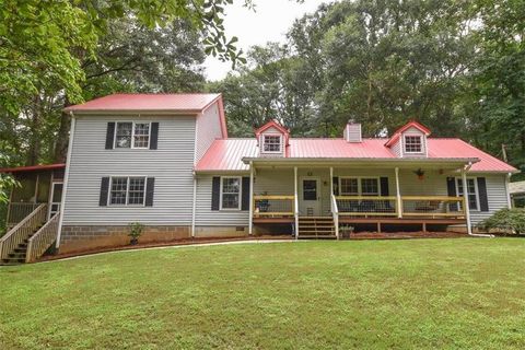 A home in Pendergrass