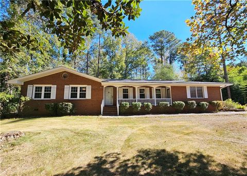 327 Travis Street Fayetteville GA 30214