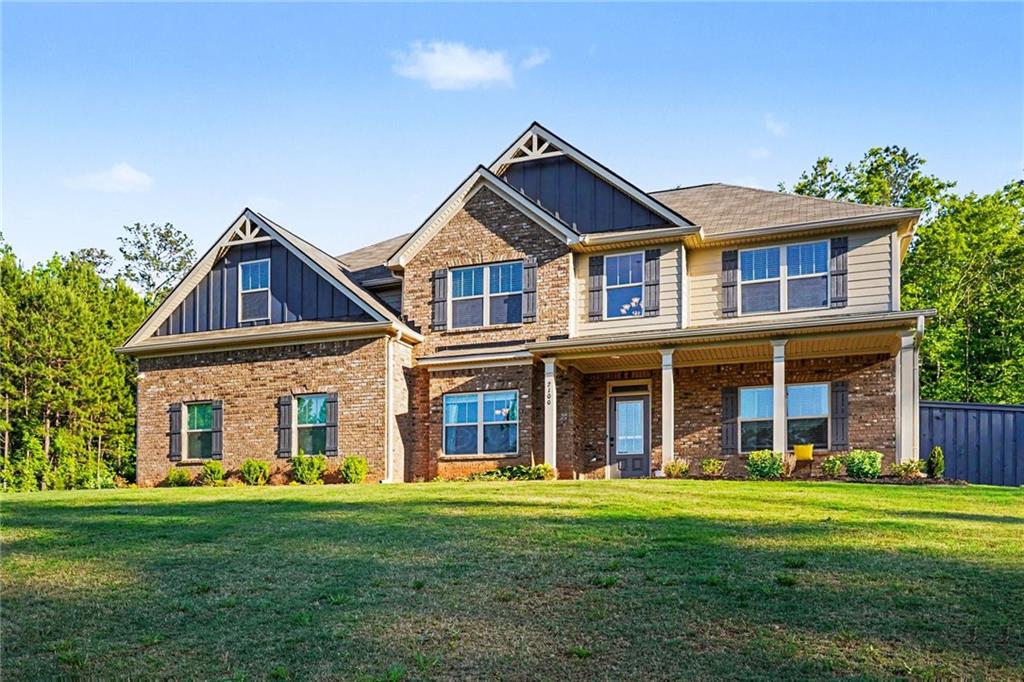 2100 River Walk Court