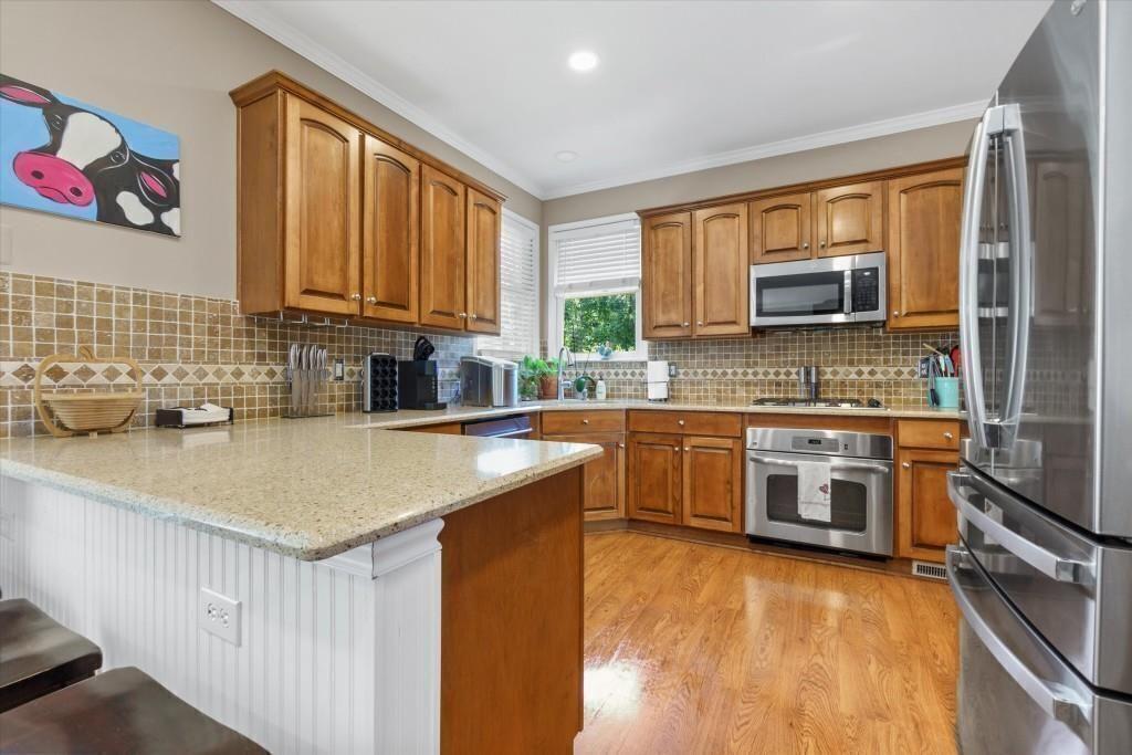 2015 Towne Lake Hills W