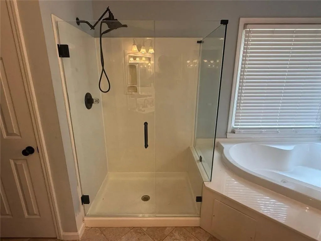 Woodstock, Georgia 30189, United States, 5 Bedrooms Bedrooms, ,4 BathroomsBathrooms,Residential,Active,168226