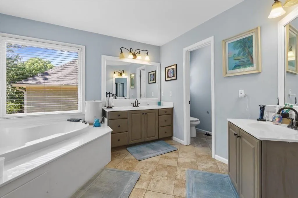 Woodstock, Georgia 30189, United States, 5 Bedrooms Bedrooms, ,4 BathroomsBathrooms,Residential,Active,168226