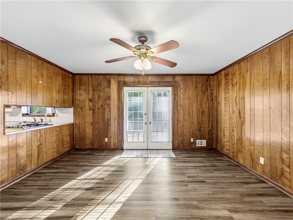 1291 W Sandtown Road