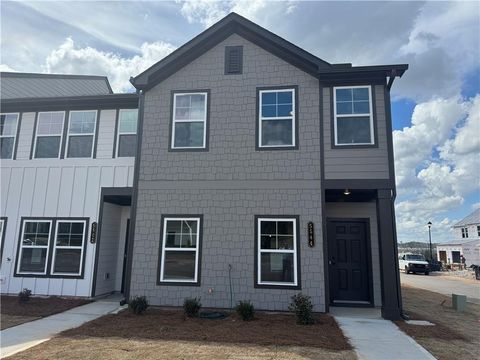 Townhouse For Sale - 5544 Highland Street<br/> Douglas County, Douglasville, GA 30135