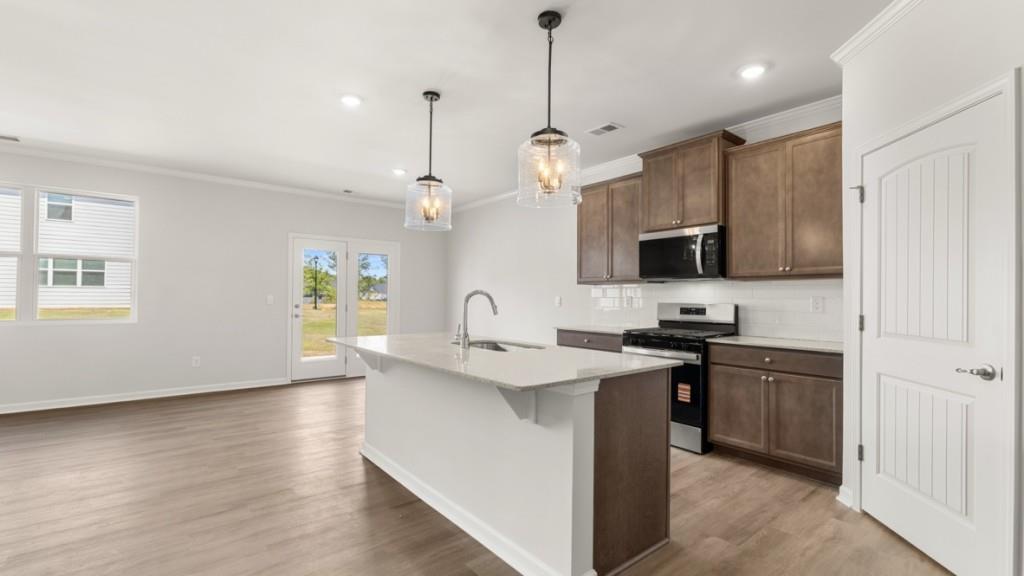 914 Sundown Point