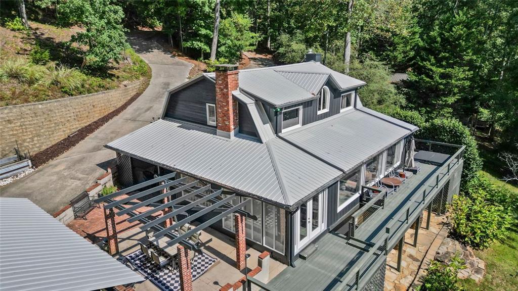 5469 Pine Forest Circle