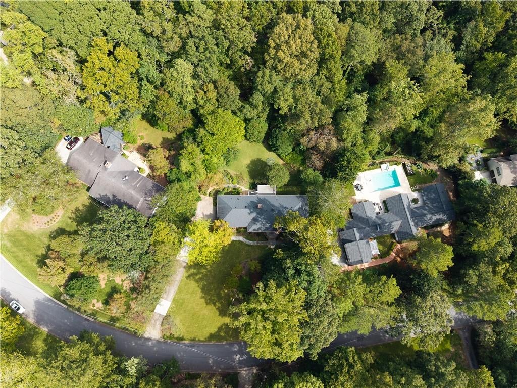 5715 Lake Island Drive