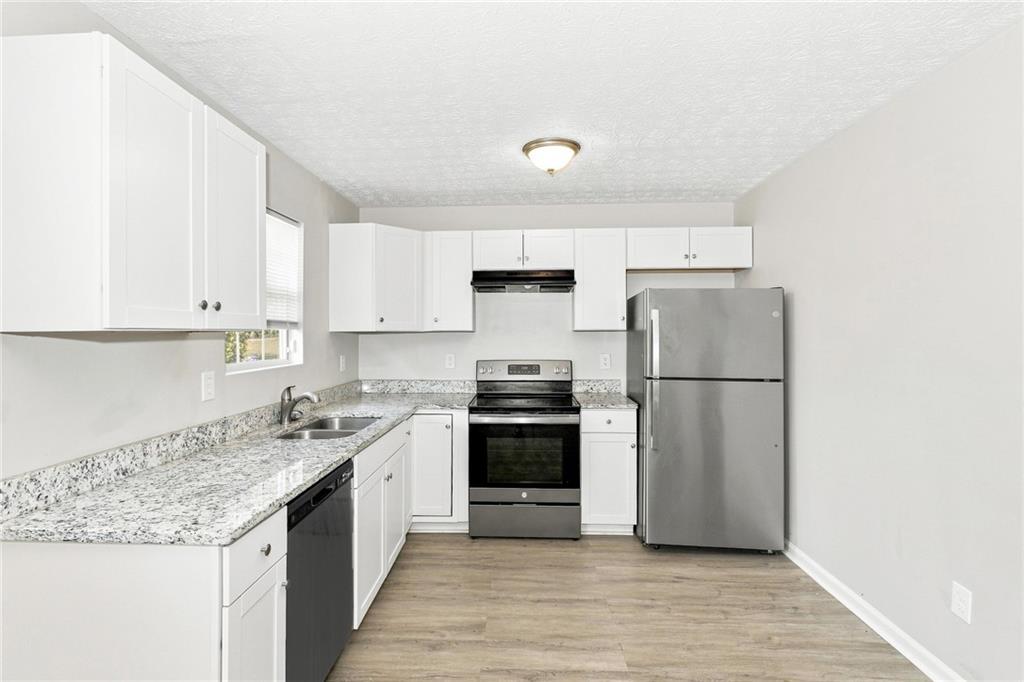 9471 Bogey Court
