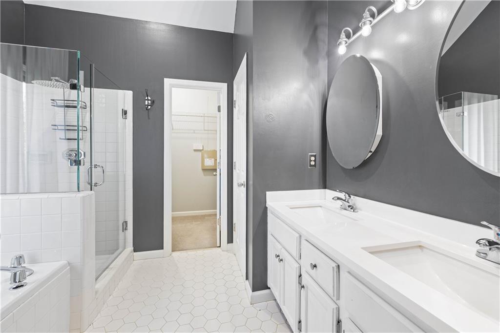 3793 Market Crescent