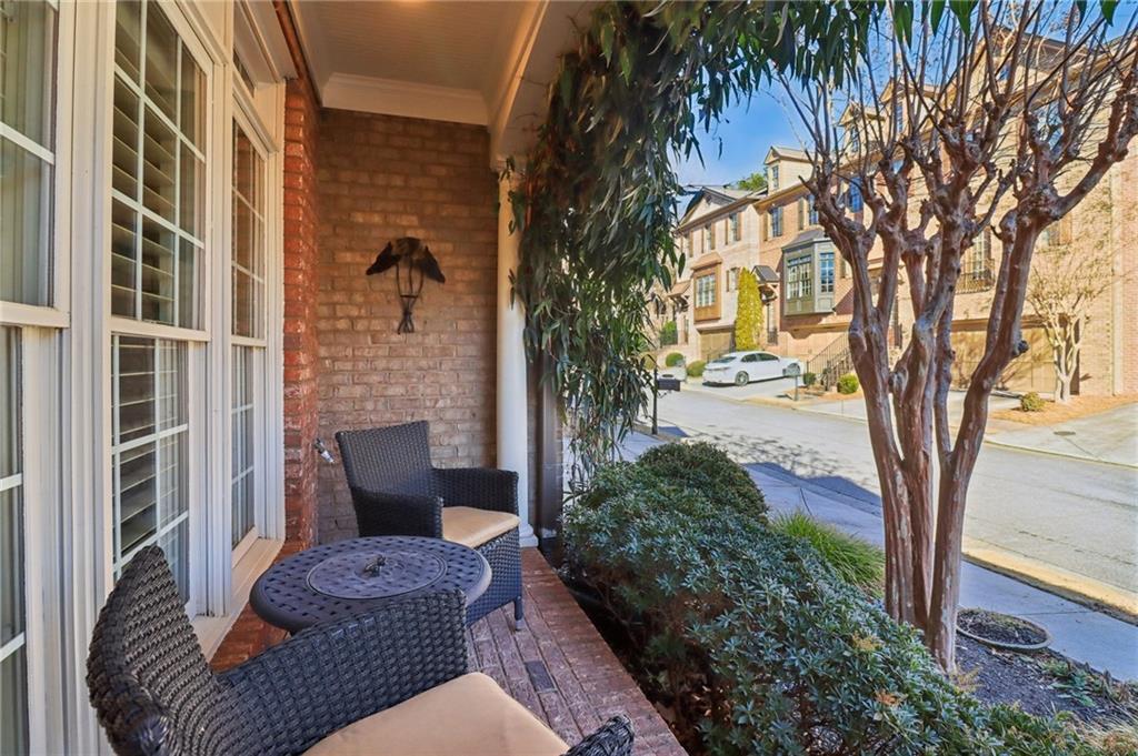 10615 Arlington Point