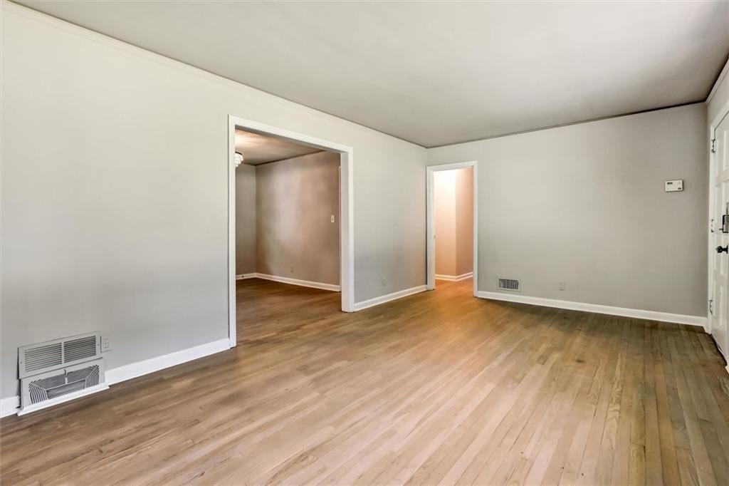 3137 Ardley Road SW