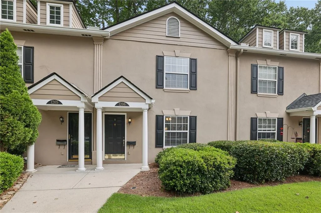 1206 Brighton Point Pt