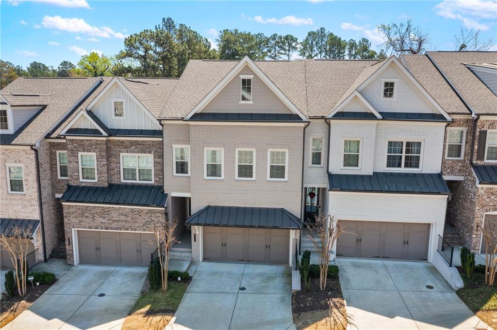 2120 Sonoma Drive, Smyrna, Georgia image 2