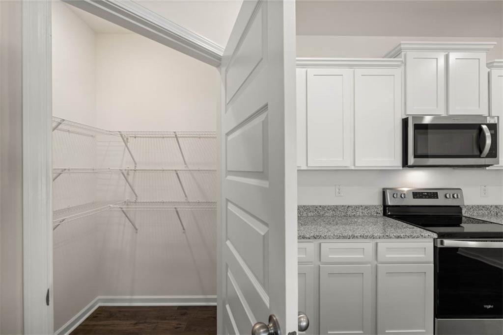 6010 Knickerbocker Street