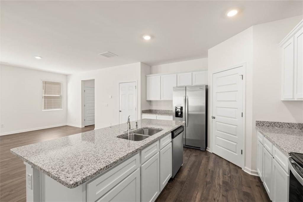 6010 Knickerbocker Street