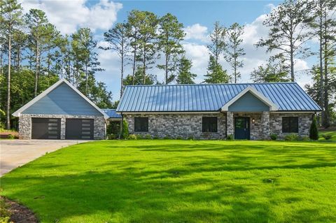 40 Red Oak Circle Buchanan GA 30113