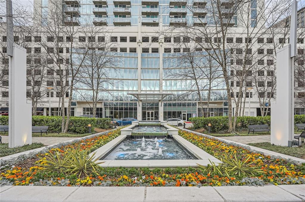 3324 Peachtree Road NE 2118
