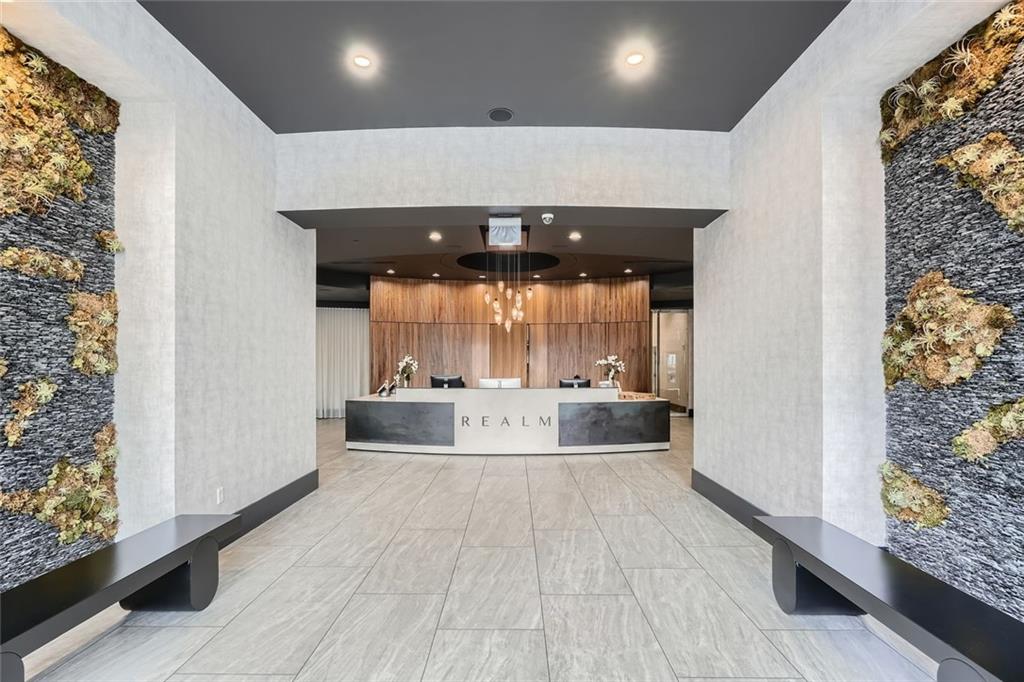 3324 Peachtree Road NE 2118