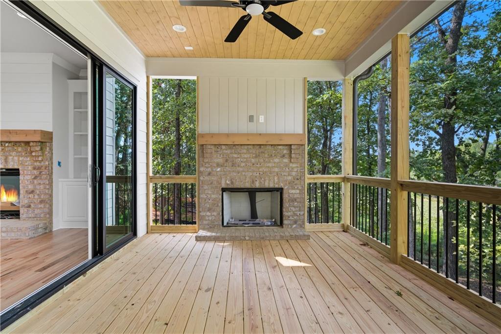 SUGAR PIKE ESTATES - Residential