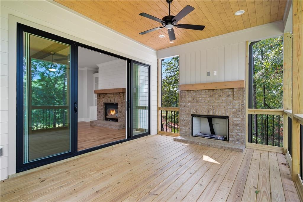 SUGAR PIKE ESTATES - Residential