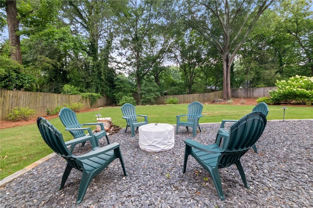 1895 Flat Shoals Road SE