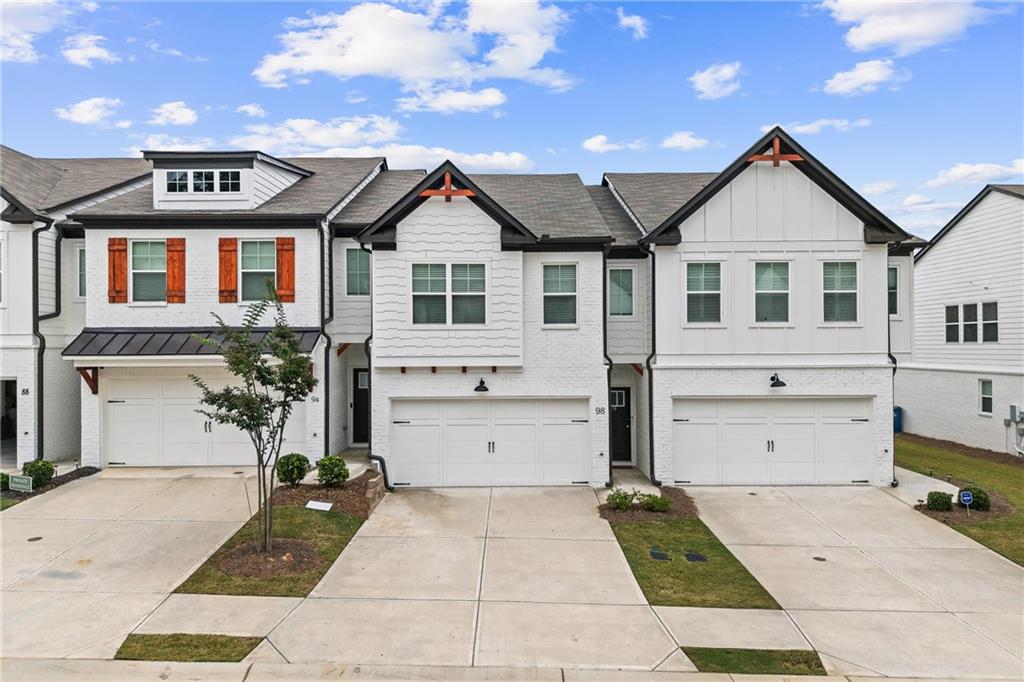 98 Auburn Valley Way