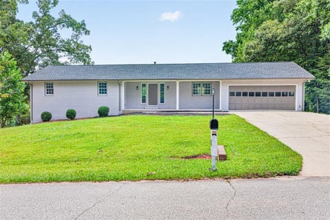 Homes For Rent - 3606 Suwanee Creek Court<br/> Suwanee, GA 30024