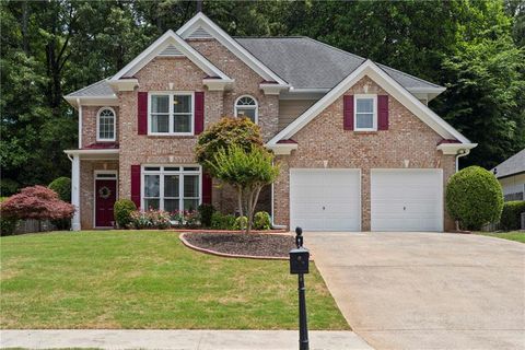 Homes For Sale - 8065 Sandorn Drive<br/> Roswell, GA 30075