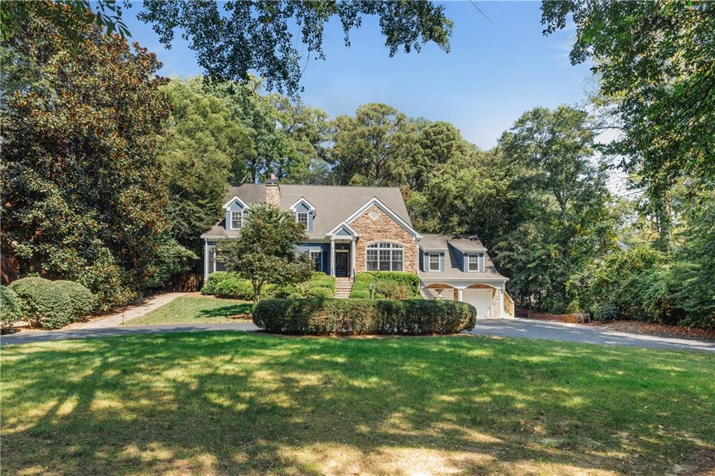 2813 W Roxboro Road NE