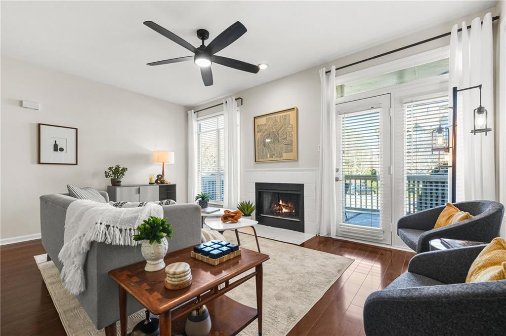 1021 Mcgill Park Avenue NE