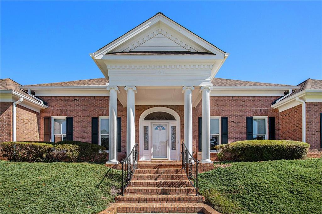 2461 Grande Oak Circle