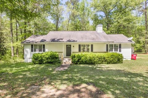 321 Riverbend Court Macon GA 31211