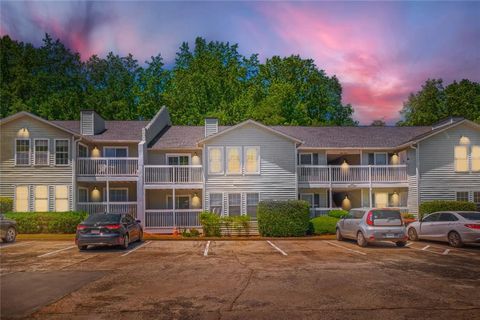 Photo of 1967 Brian Way, Decatur, GA 30033 (MLS # 7774351)