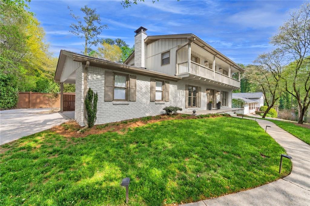 9875 La View Circle