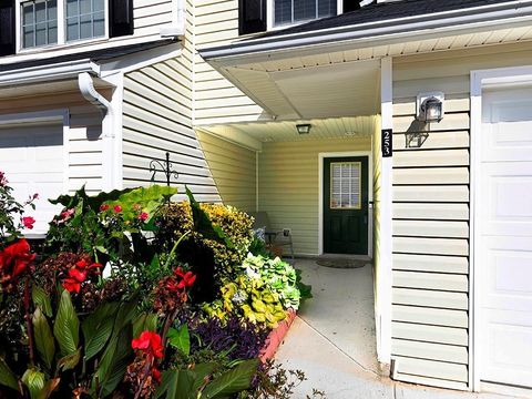 Condo For Sale - 253 Gallant Ct #17<br/> Mableton, GA 30126