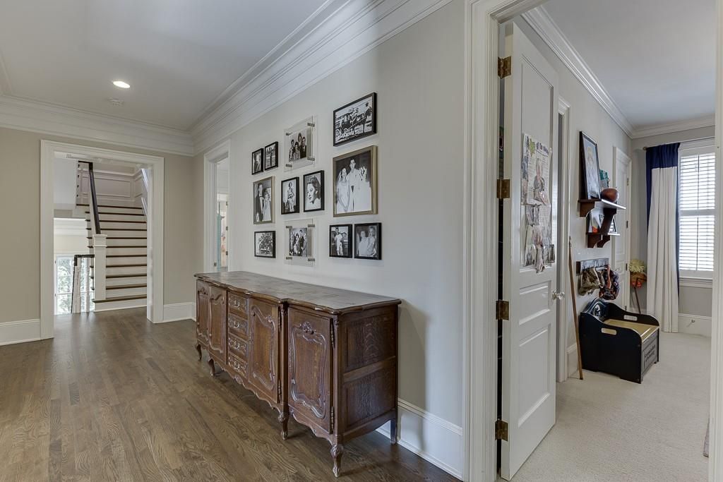 listing image 50