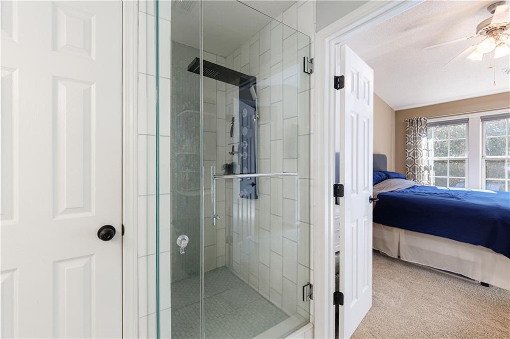 Creekside at Mansell - Residential