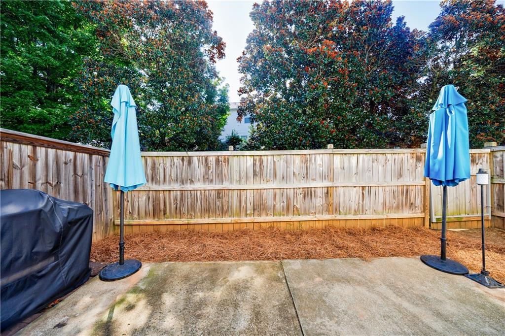 Creekside at Mansell - Residential