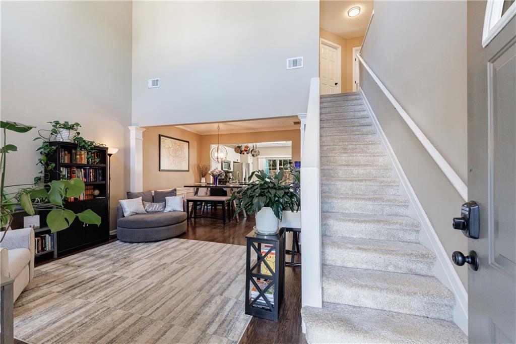 Creekside at Mansell - Residential