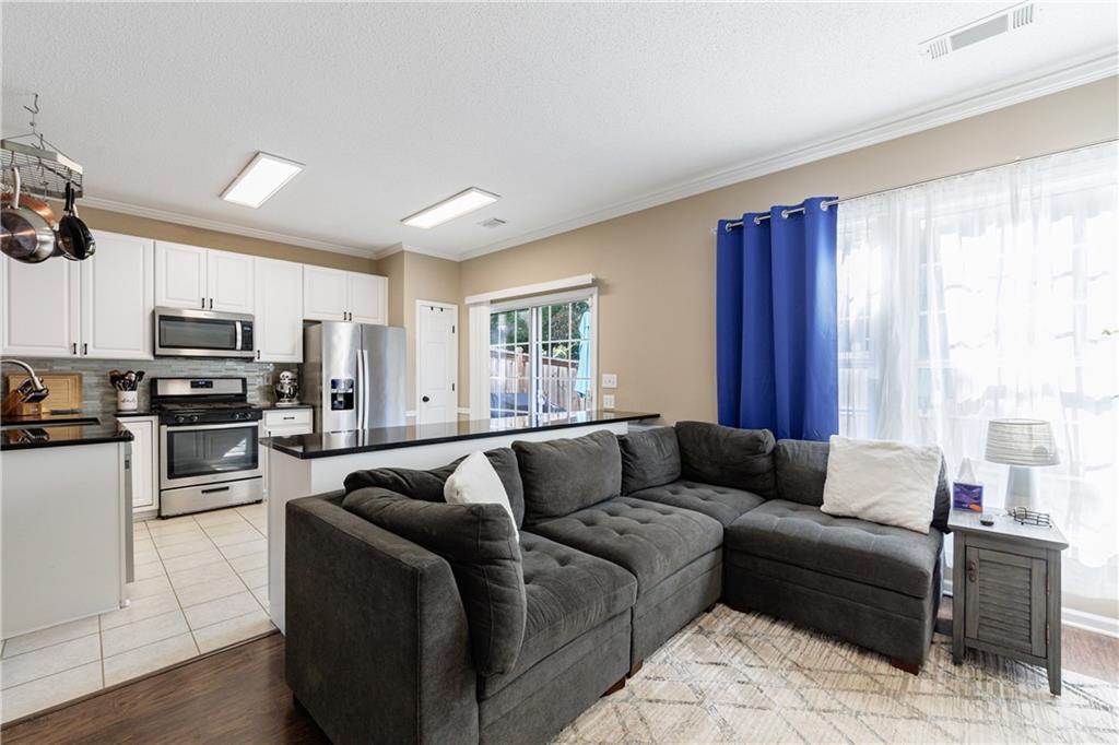 Creekside at Mansell - Residential