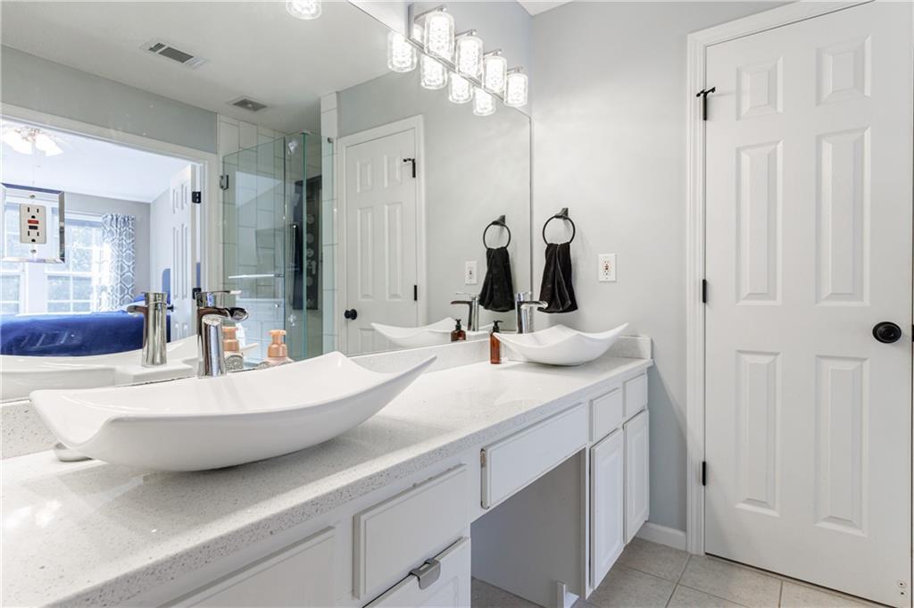 Creekside at Mansell - Residential