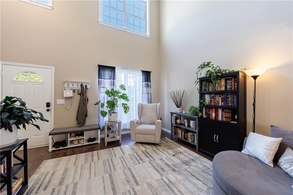 Creekside at Mansell - Residential