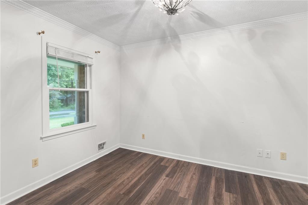 2644 Hickory Valley Drive, Snellville, Georgia image 7