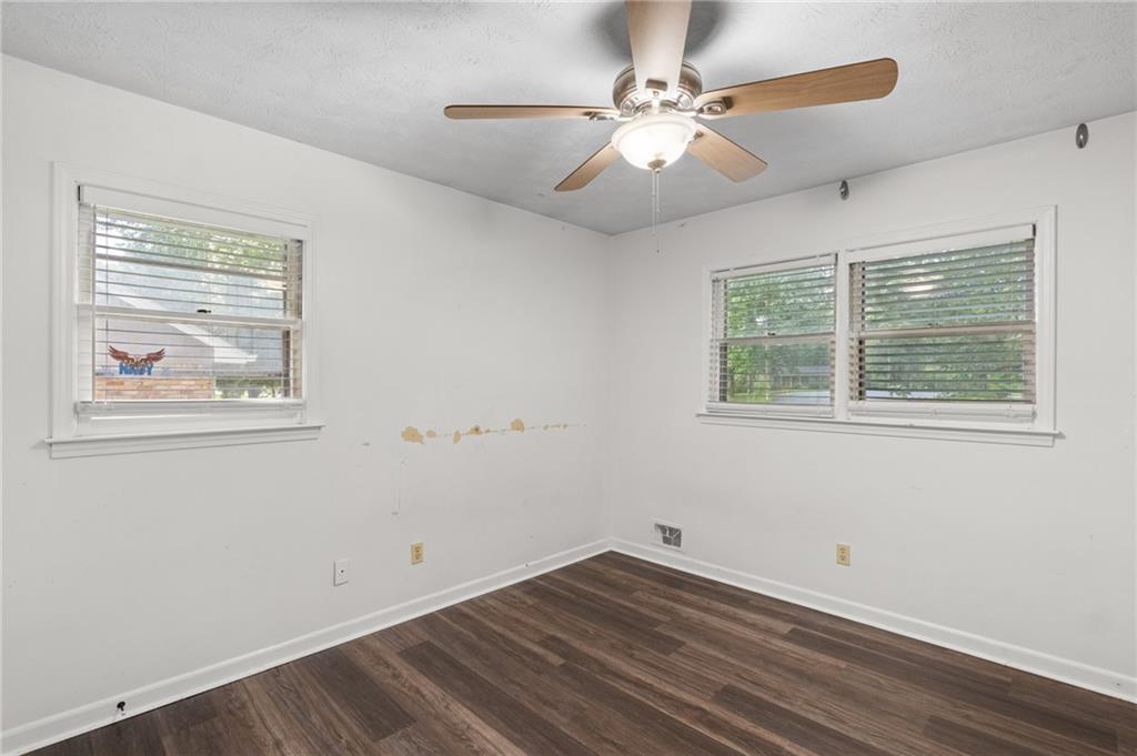 2644 Hickory Valley Drive, Snellville, Georgia image 22