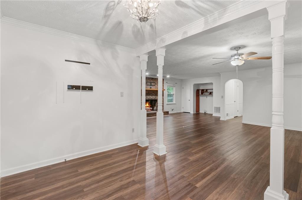 2644 Hickory Valley Drive, Snellville, Georgia image 8