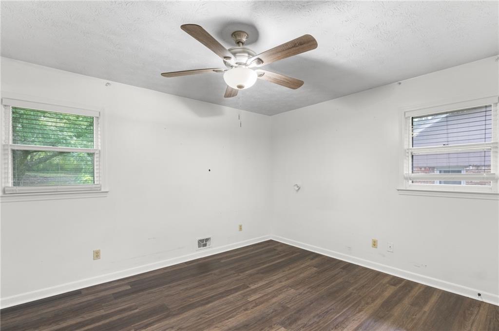 2644 Hickory Valley Drive, Snellville, Georgia image 14