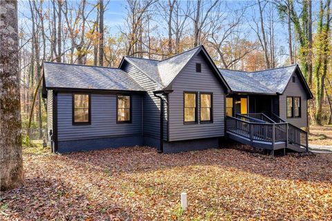 A home in Mcdonough